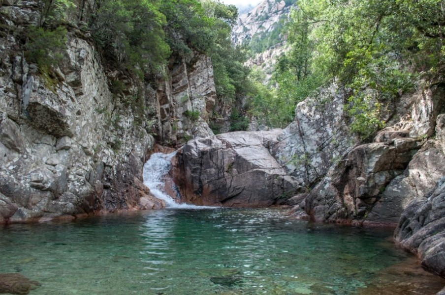 Les cascades de Polischellu : un joyau naturel de la Corse