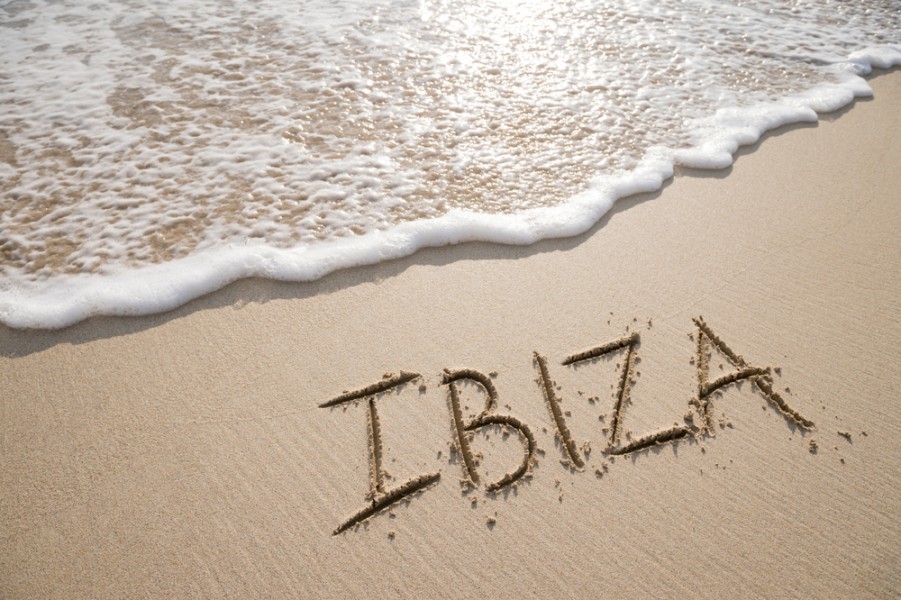 Plages à Ibiza : destination vacances en amoureux !