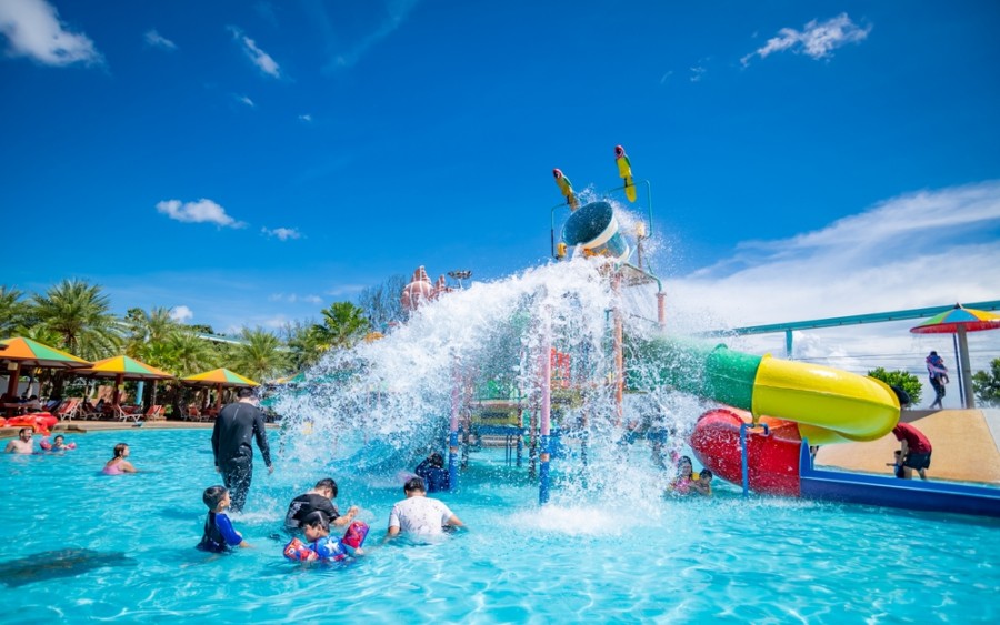 Quels sont les critères à prendre en compte pour bien préparer ses vacances dans un parc aquatique ?
