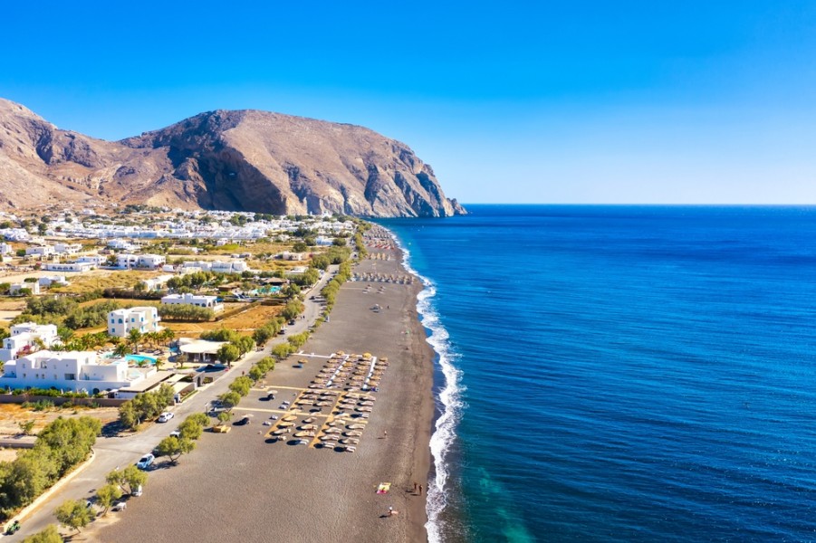 Plage de Santorin : les activités incontournables à faire !