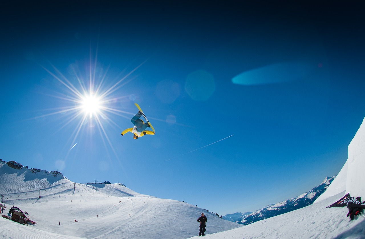 Profitez des paysages auvergnats pour faire du ski à Super Besse